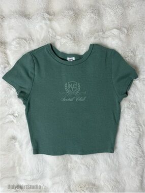 Garage NYC Social Club Graphic Baby Tee Green Small EUC